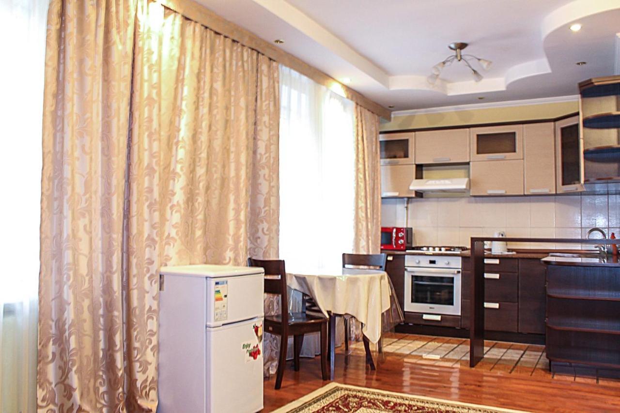Tolebaeva 65 Apartment Almaty Exterior photo